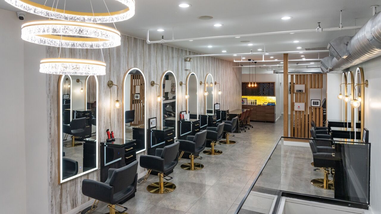 Luxury interior of Fabio's sister salon in East Norwich